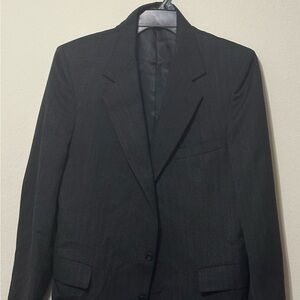 Adams Row by Richman suit coat blazer black 3 outside pockets & 2 inside pockets
